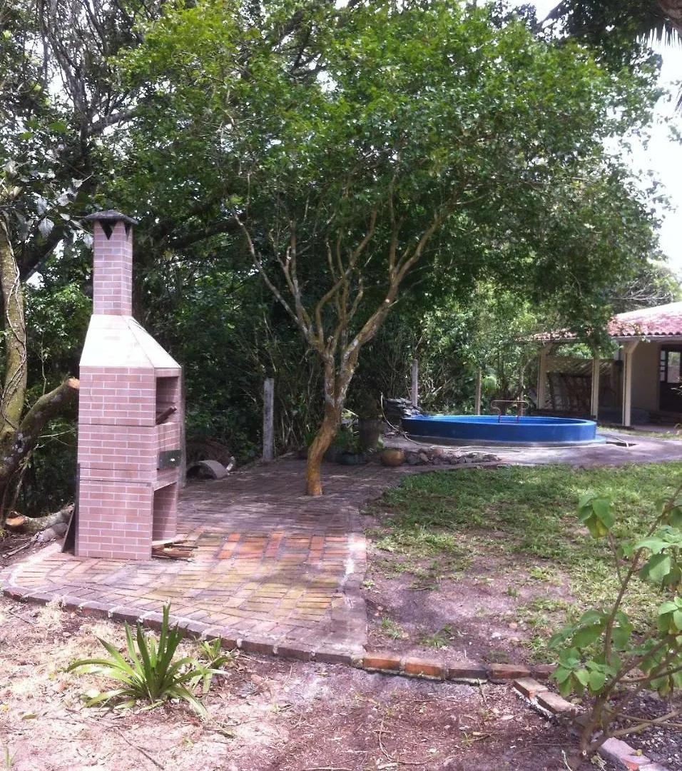 Hostel Casa Da Praia Picarras Brazil